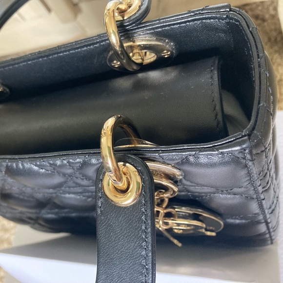 Small Lady Dior My ABCDIOR Bag in Noir with Tonal Enamel D. I. O. R. Charms - Picture 8 of 16